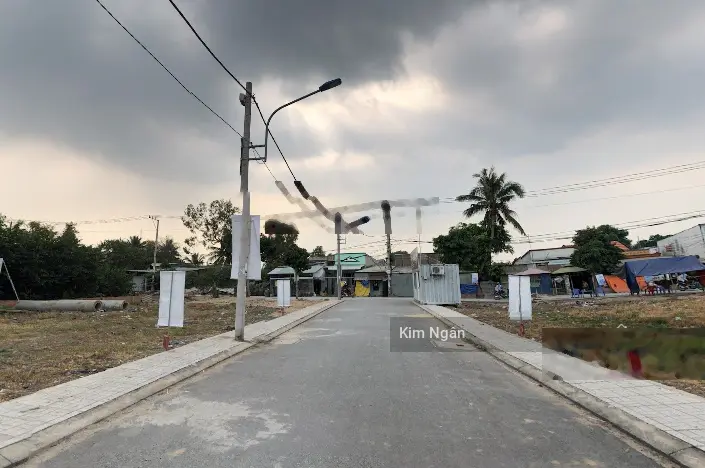 DƯƠNG ĐÌNH CÚC - TÂN KIÊN, Còn 1 lô duy nhất bán giá rẻ 1,78 tỷ, đất thổ cư 100%.Nhanh tay chốt lẹ!