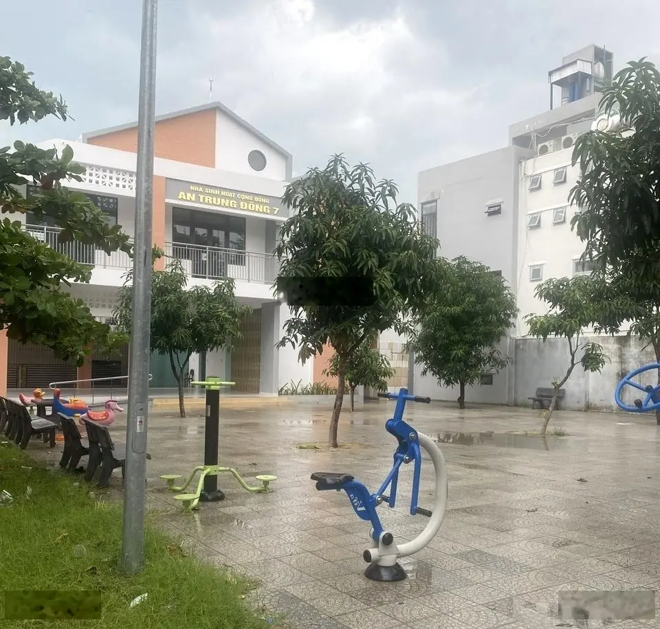 Bán nhà sát Võ Văn Kiệt, 61m2 ngang 8m, ô tô đậu đỗ, TT Sơn Trà, chỉ 4 tỷ