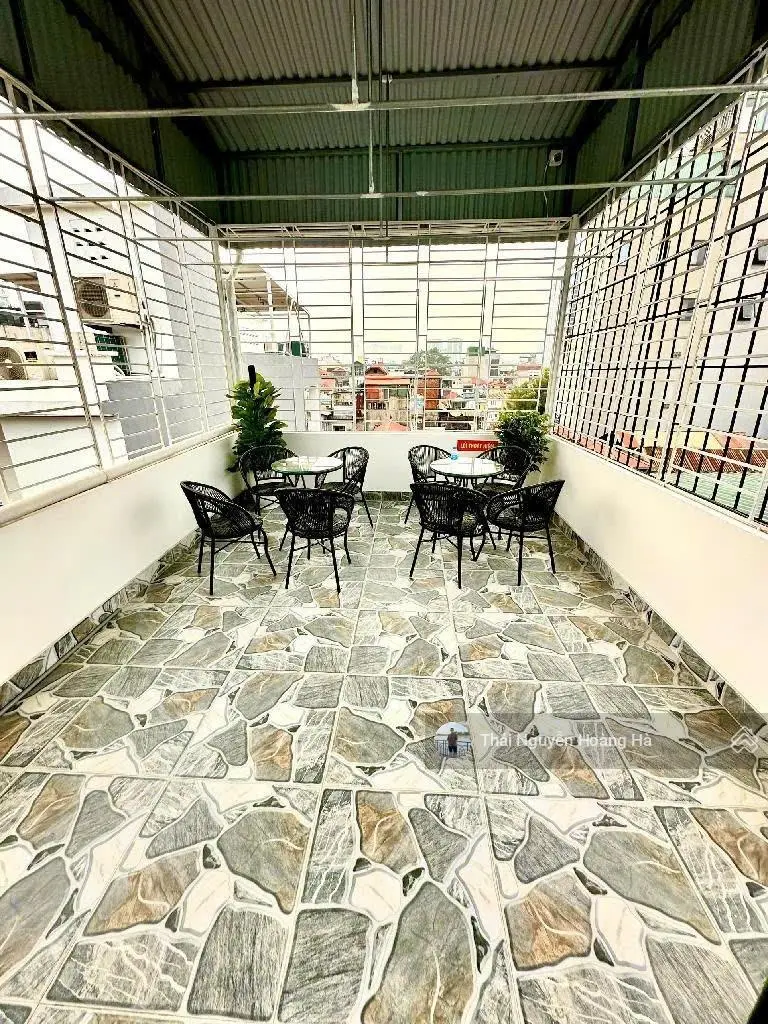 (Siêu phẩm) Tòa Apartment 50m2 x 10P tại Đê La Thành - Dòng tiền 850 triệu/năm - Tin thật 100%