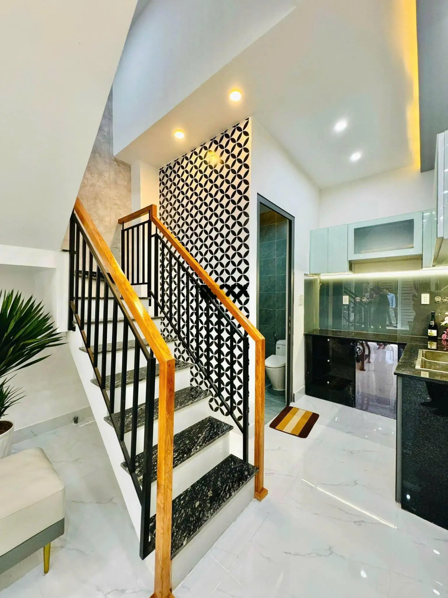 Cần bán gấp nhà Dĩ An,sổ hồng riêng,800tr/100m2 Đ.Trịnh Hoài Đức gần ngay ký túc xá khu B-đại họcQG