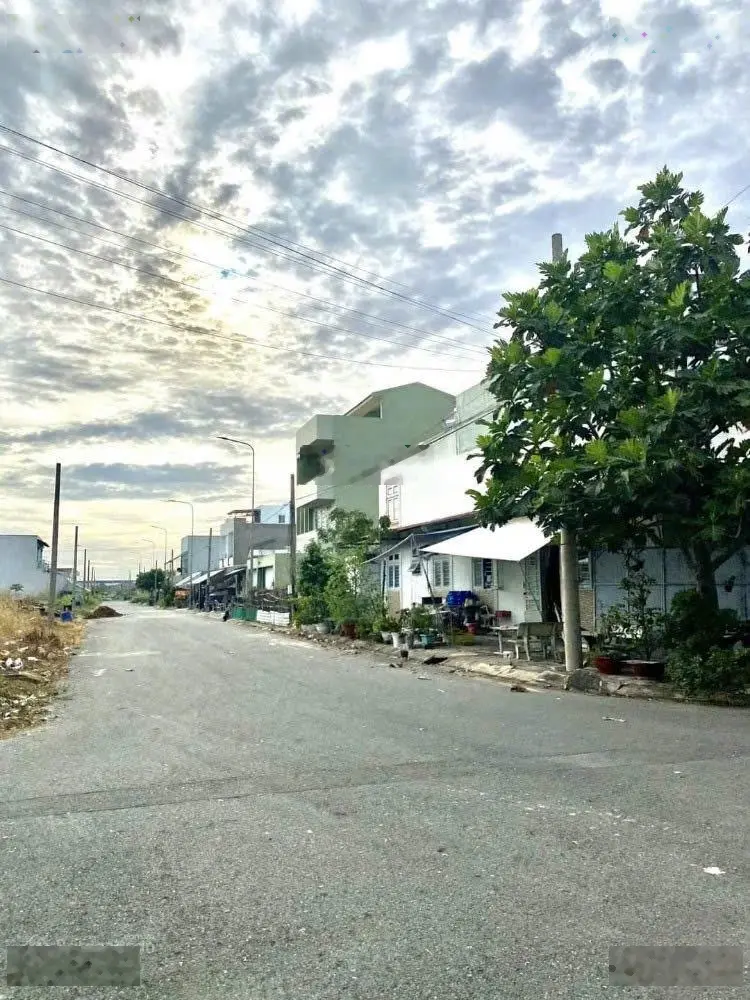Khách đang khổ, đất ngộp rẻ: 430tr khu đô thị, thị xã Trảng Bàng, mặt tiền đường nhựa to, SHR ODT