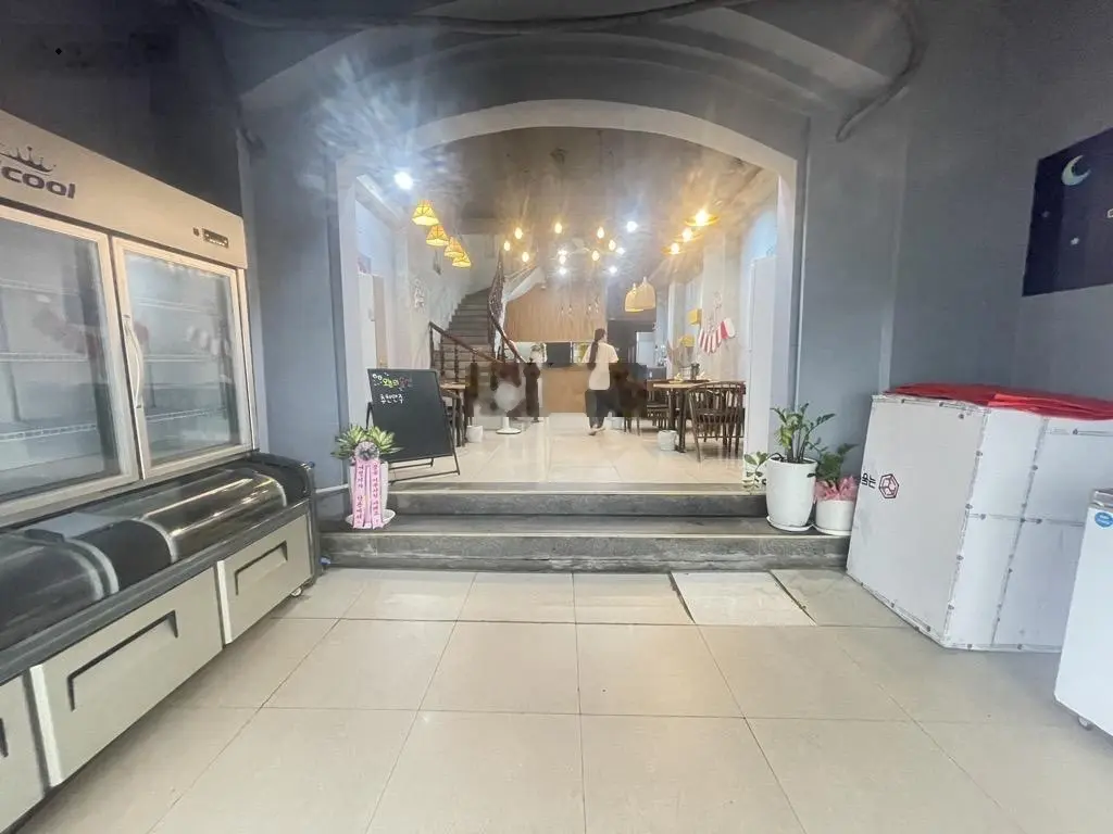 Bán nhà phố Đình Thôn ô tô tránh kinh doanh đỉnh 95m2 x 5,5m mặt tiền giá thương lượng