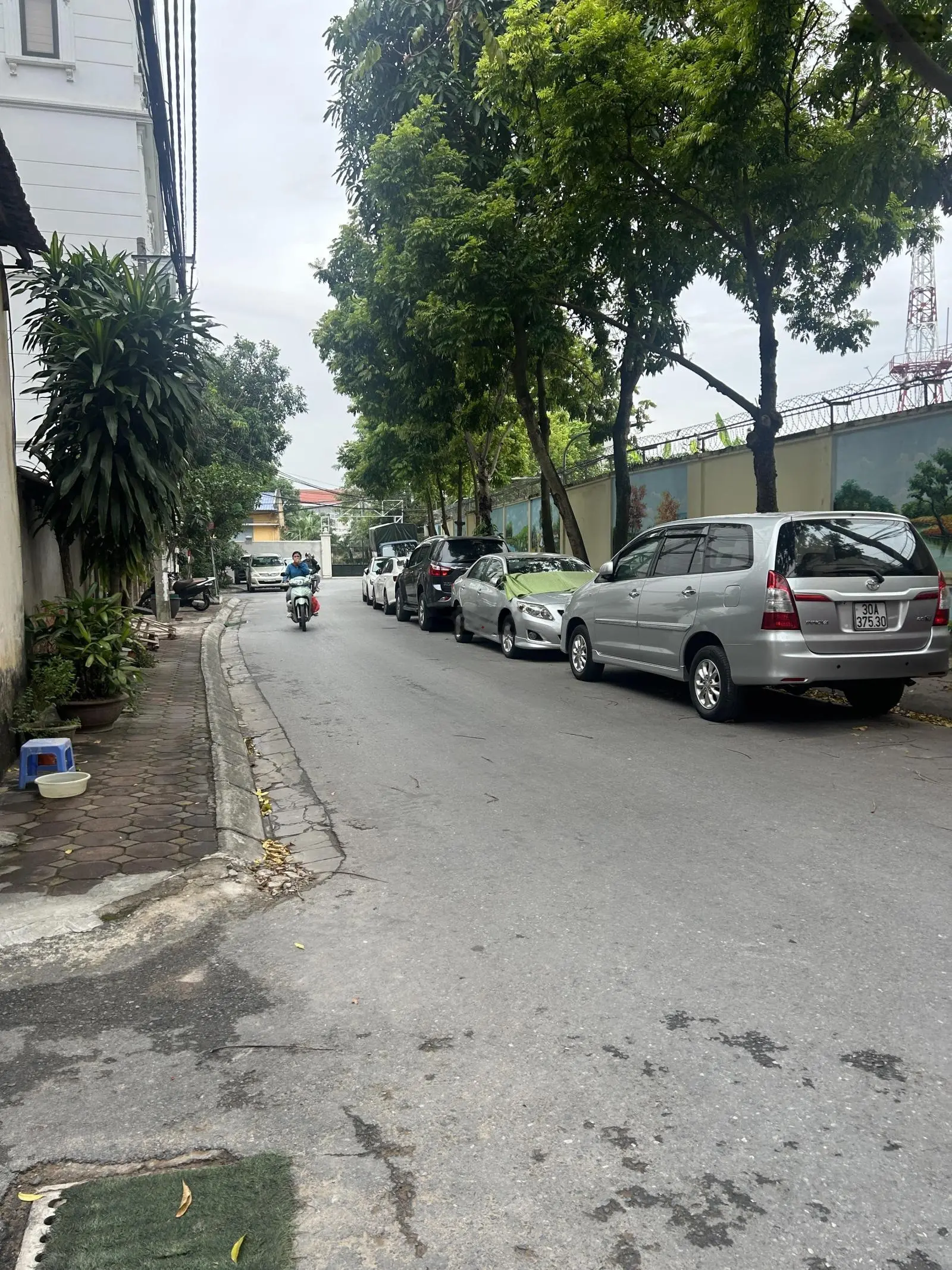 Bán nhà khu 918 phúc đồng - oto dừng đỗ - phân lô 918 phúc đồng - hiếm nhà bán