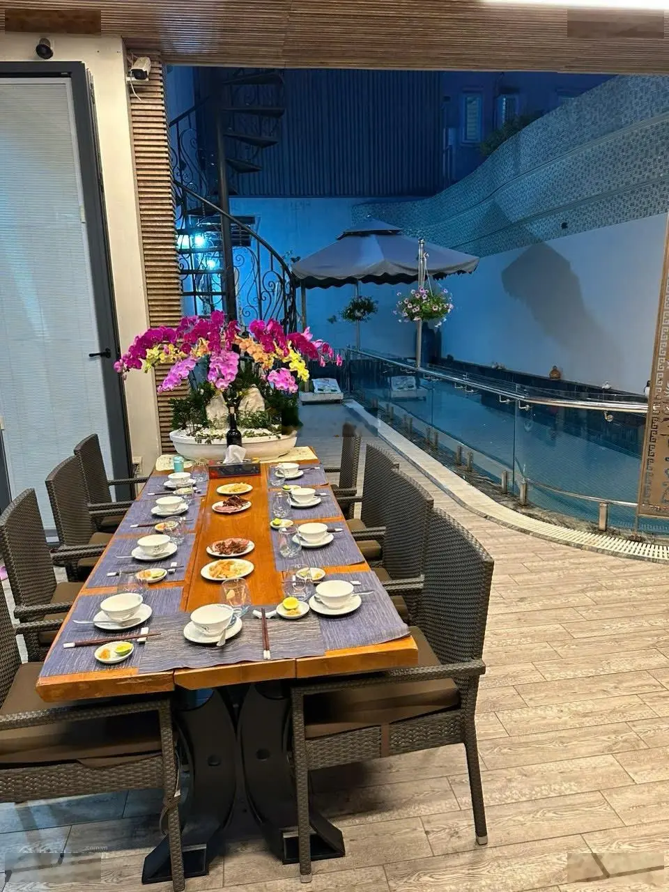 Biệt thự 4 tầng có hồ bơi khu bên sông - gigamall phạm văn đồng - đường 25 - giá chỉ 29 tỷ