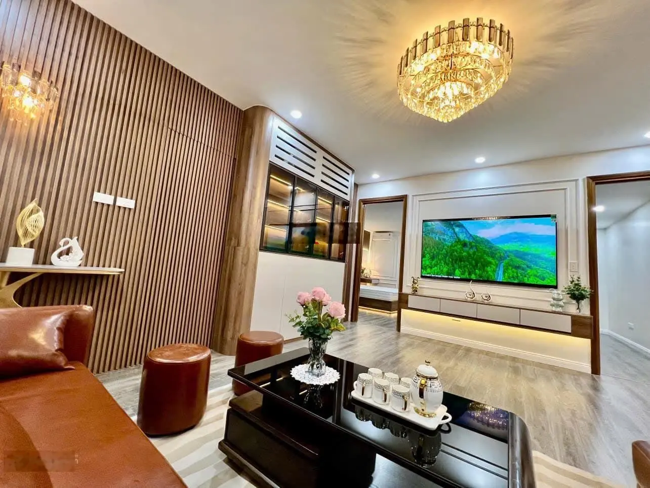 Bán căn hộ Sapphire Palace Chính Kinh 87m2, căn góc 3 ngủ, giao thông thuận tiện, giá 6,6 tỷ