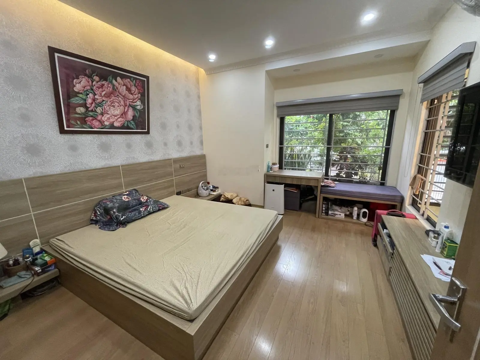 Căn nhà đẹp 3 ngủ ngõ xe hơi tránh nhau ở khu Âu Cơ, Tây Hồ bán giá rẻ