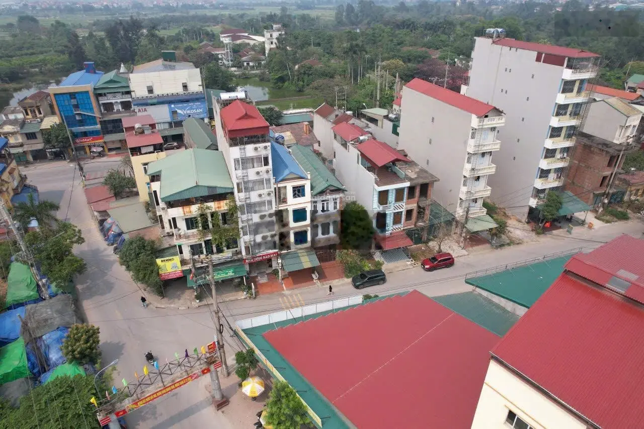 Bán nhanh nhà 3 tầng tại KĐT Bắc Hà, làn 2 quốc lộ 17, đối diện nhà hàng , chung cư mini giá bán