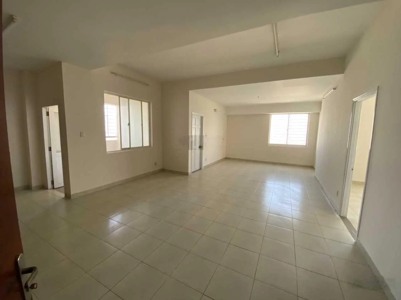 Thu Trúc - Bán căn hộ Phú Mỹ Thuận. DT 95m2, 2PN, ở ngay, thanh toán 1.316 tỷ, không thương lượng