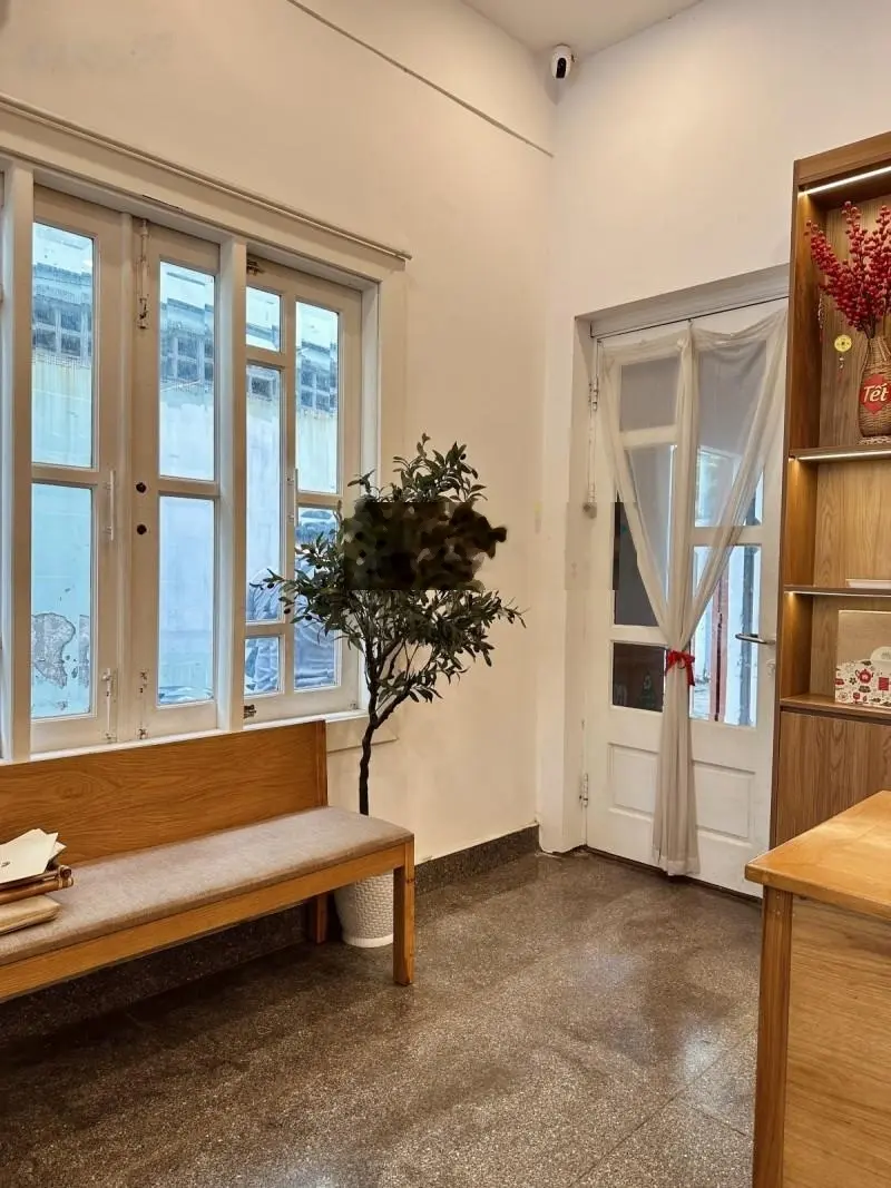 Bán nhà mặt tiền Lê Văn Sỹ, Quận Phú Nhuận - 4 tầng 62m2 (4 x 16) Không Lỗi Phong Thủy