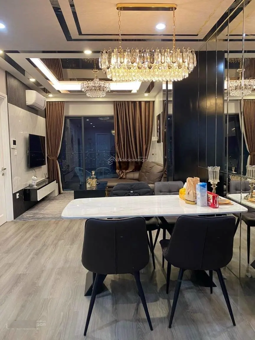 Chuyển nhà cần bán căn hộ 2N tại Hà Đô Park View, Duy Tân, Dịch Vọng 99m giá 6,4 tỷ. LH 0386 969 ***
