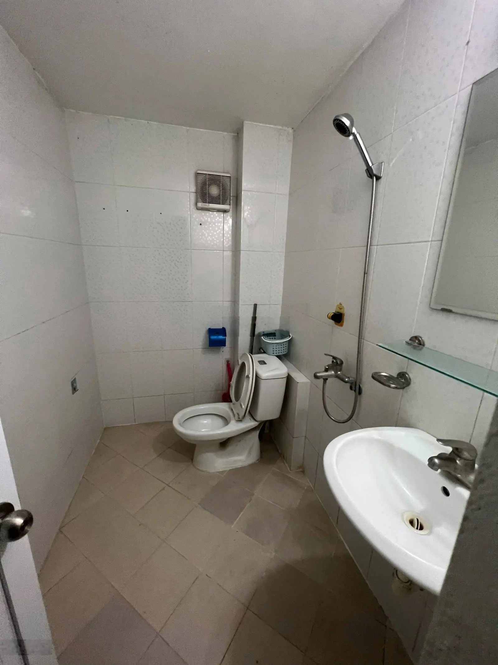 Bán nhà ngõ 36 dịch vọng hậu, cầu giấy, hà nội. diện tích 36/40m2. giá 9,9 tỷ !!!