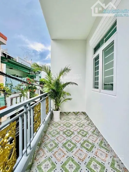 Bán nhanh nhà 40m2 Đào Duy Anh, Phường 9, Phú Nhuận. Đang cho thuê 16triệu/tháng