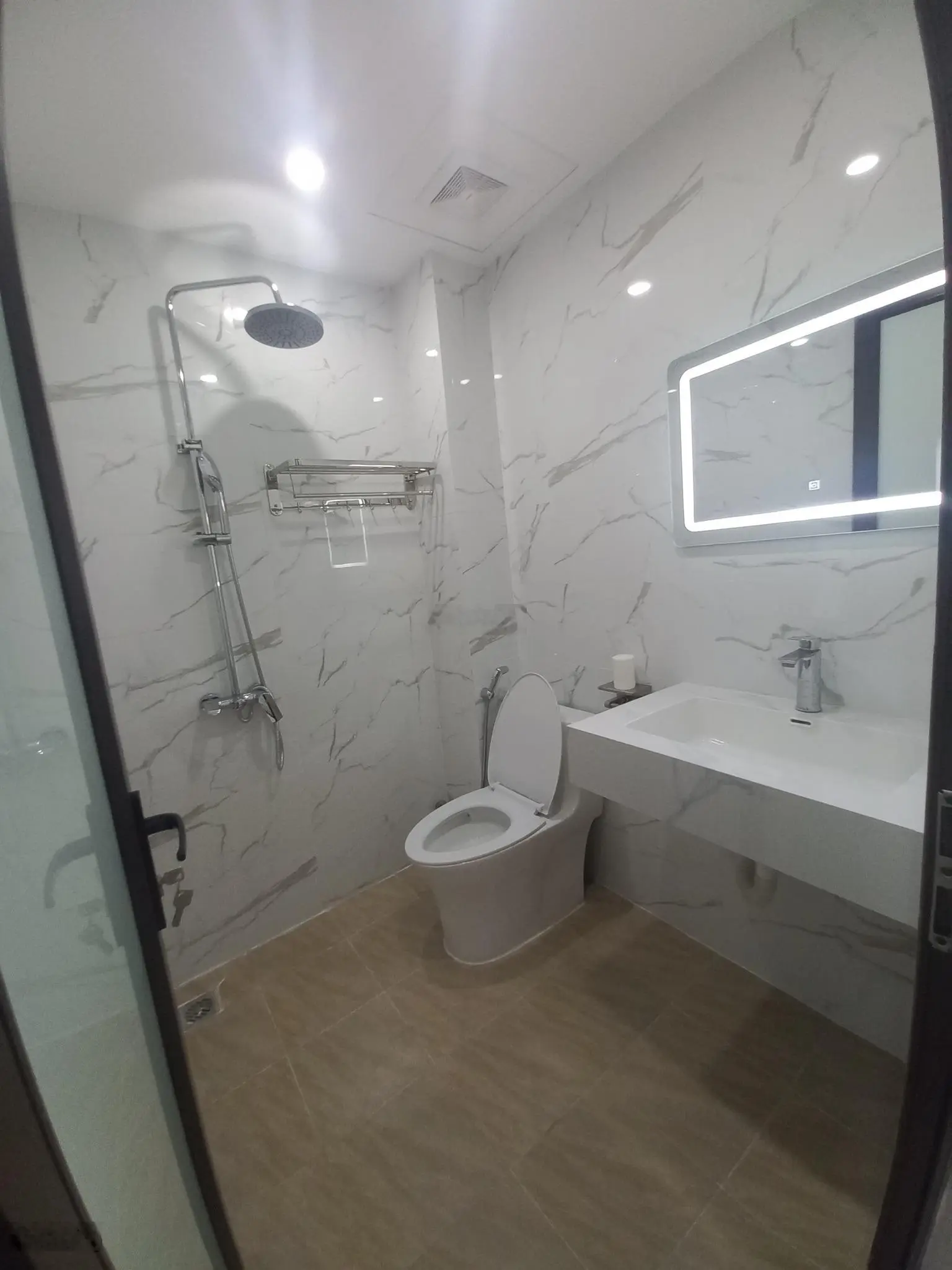 Bán nhà Trường Chinh 38m2 x 4T, ô tô tránh, KD đỉnh, gần Ngã Tư Sở, sổ đỏ, giá chỉ nhỉnh 12 tỷ