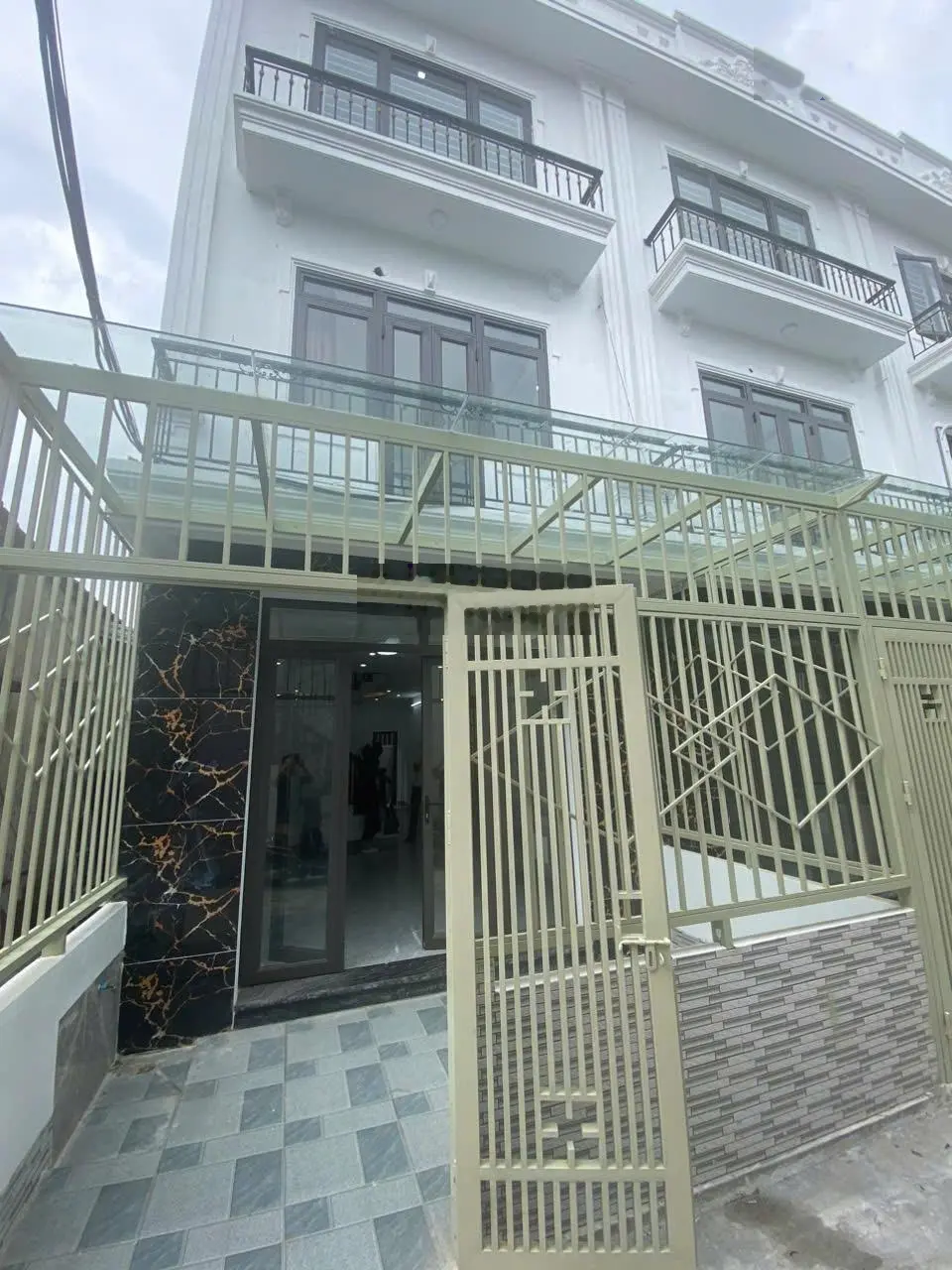 Giá Rẻ Nhất Chỉ 3 tỷ ,Nhà ở Yên Nghĩa -Hà Đông .DT 33m2*4 Tầng ,Full Nội thất