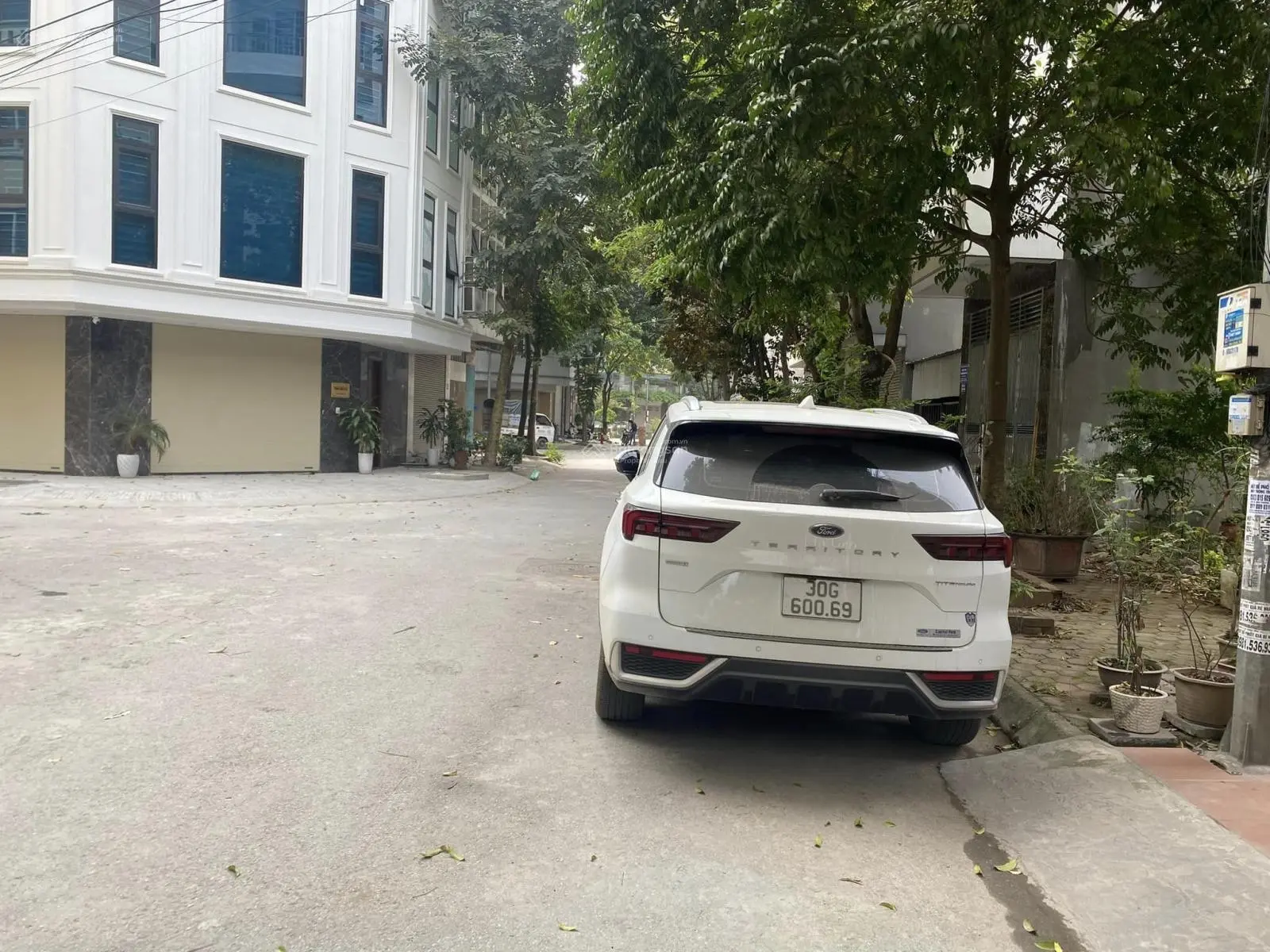 Bán đất Dọc Bún 1, 50m2 mt 5m phân lô, vỉa hè, thông sang dịch vụ Vạn Phúc, phân lô, vỉa hè, giá đt