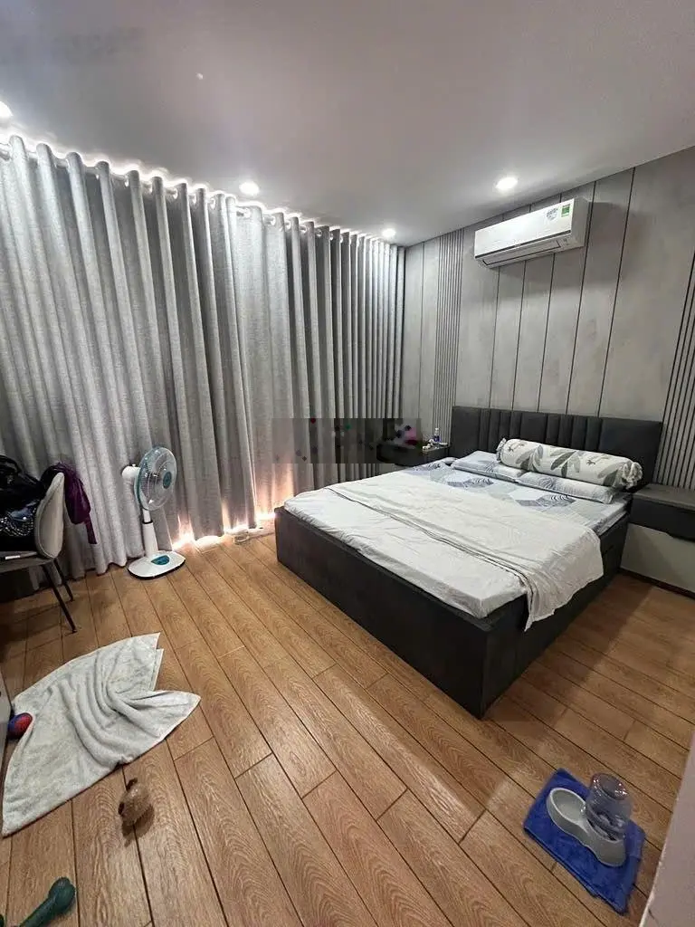 Nhà 4 tầng đường HÀ HUY GIÁP, phường THẠNH LỘC, Q12, dt 68m2(4,3mx16m)6,4 tỷ