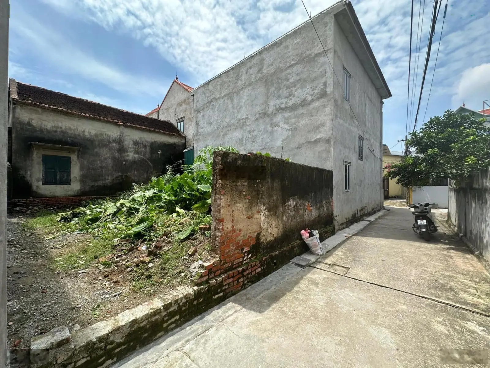 chính chủ e bán lô đất 61.3m2 Chúc lý chúc sơn chương mỹ hà nội giá 1ty750 rẻ nhất tt chúc sơn