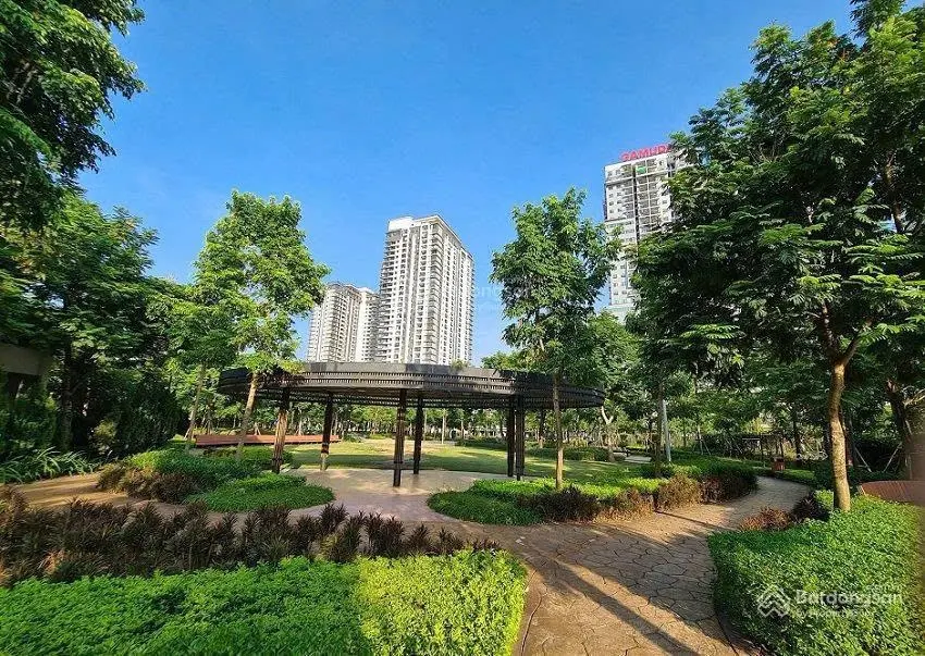 Bán biệt thự Liền Kề Khu đô thị Gamuda Gardens Hoàng Mai 236m2, 3 tầng, mặt tiền 8m. Dân trí cao