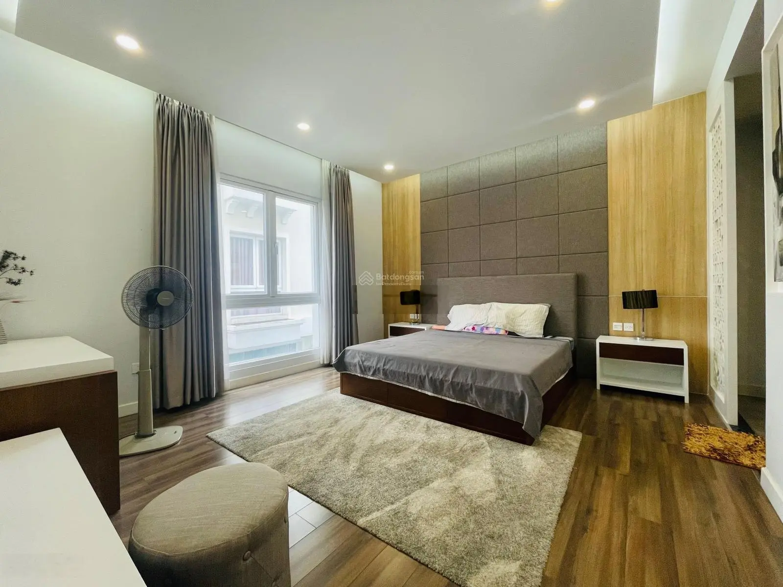 Bán biệt thự full nội thất mặt tiền 20m khu vip The Venica - Khang Điền