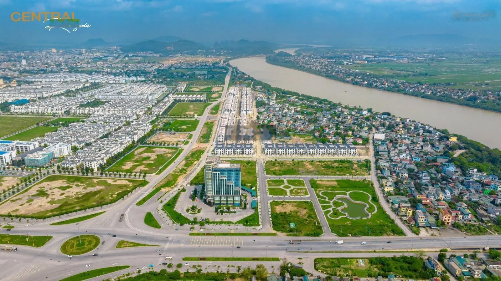 Bán liền kề, 80m2 giá 4,71 tỷ tại Central Riverside Thanh Hóa. LH 0904 682 ***