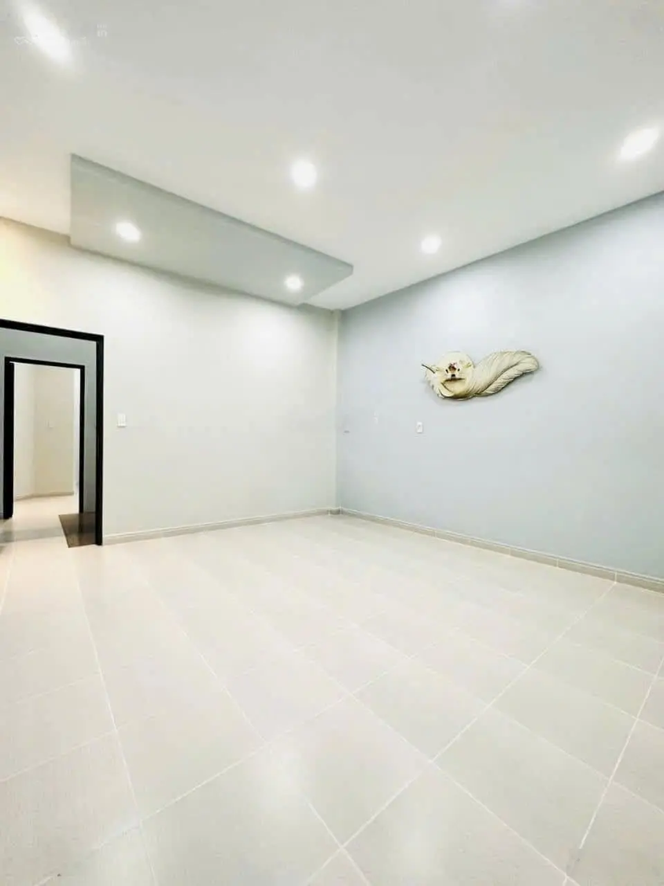 Nhà đẹp bán gấp công chứng trong tháng 9 đường Nguyễn Văn Thương P25 Bình Thạnh 36m2 SHCC 2tỷ780