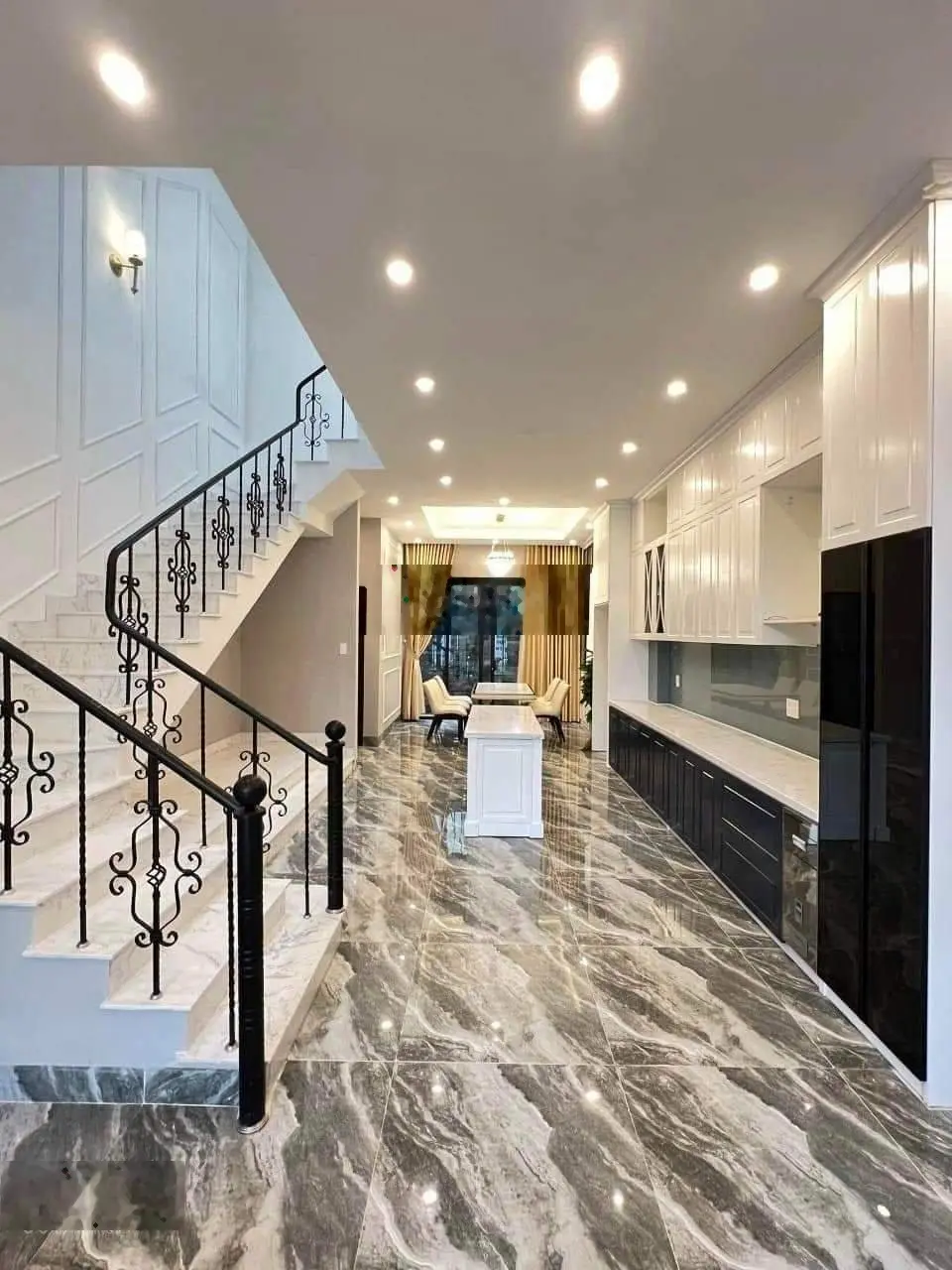 Giảm mạnh 600 triệu khi mua ngay nhà Bình Phú, P.11,Q.6. Diện tích: 89m2 - 3 tỷ 920. Thuê 29tr. SHR