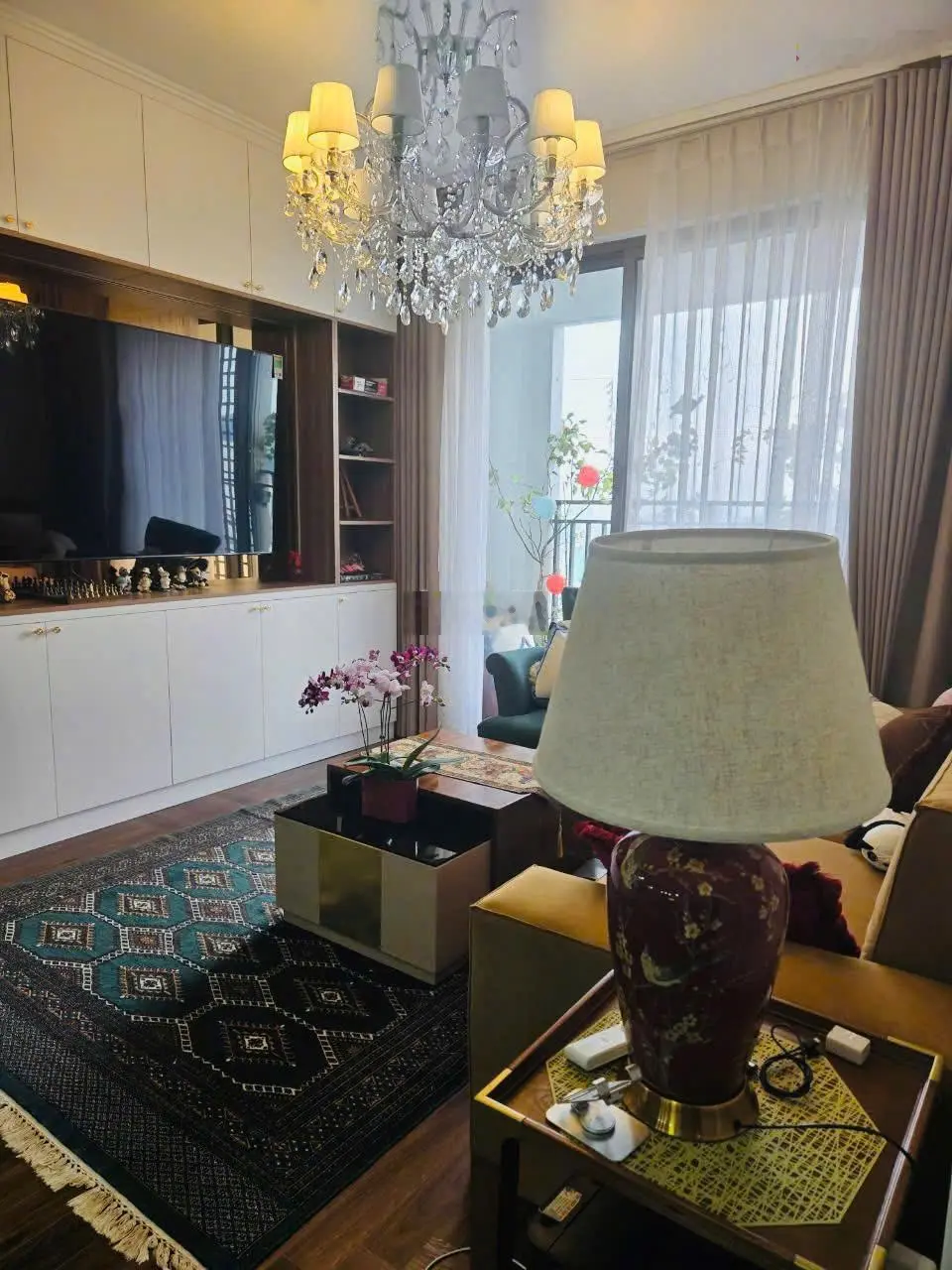 Cần bán nhanh căn hộ 3PN The Tresor mặt tiền Bến Vân Đồn giá tốt. LH: 0909 024 ***