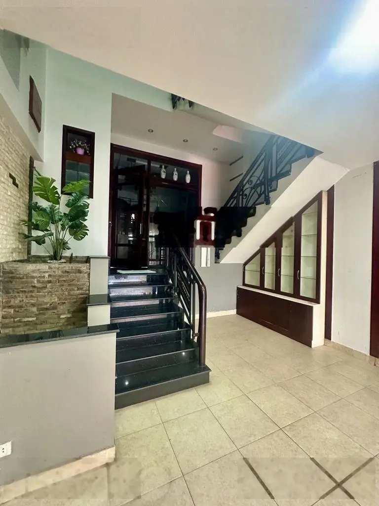 Bán Nhà Riêng 100m2, 12 tỷ tại Hẻm 904 Nguyễn Chí Thanh, P4, Q11, HCM