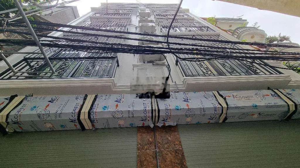 Bán nhà 31m2, 5.7 tỷ, Bùi Xương Trạch, nhà mới xây, full nội thất đẹp
