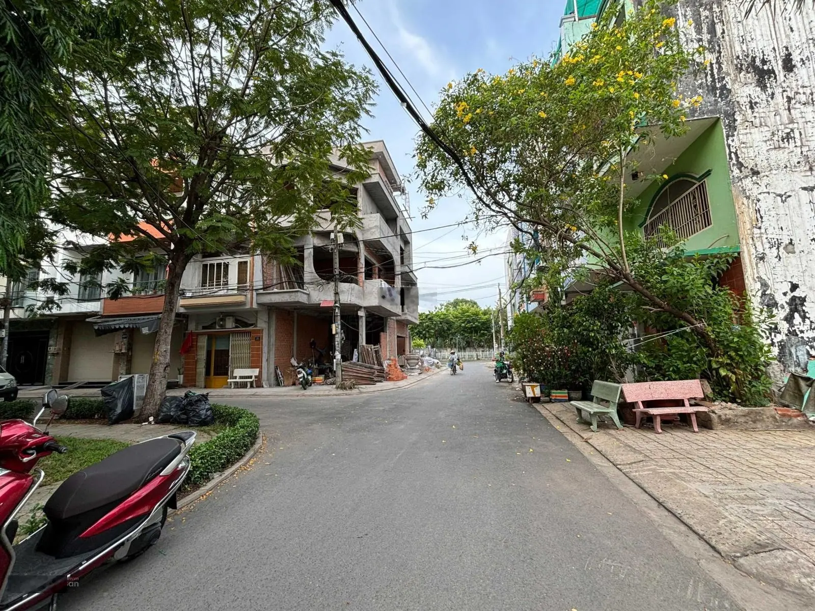 Đất trống đối diện công viên hẻm 6m thông phường Tân Thới Hòa, DT 4mx16m giá 6.5tỷ TL