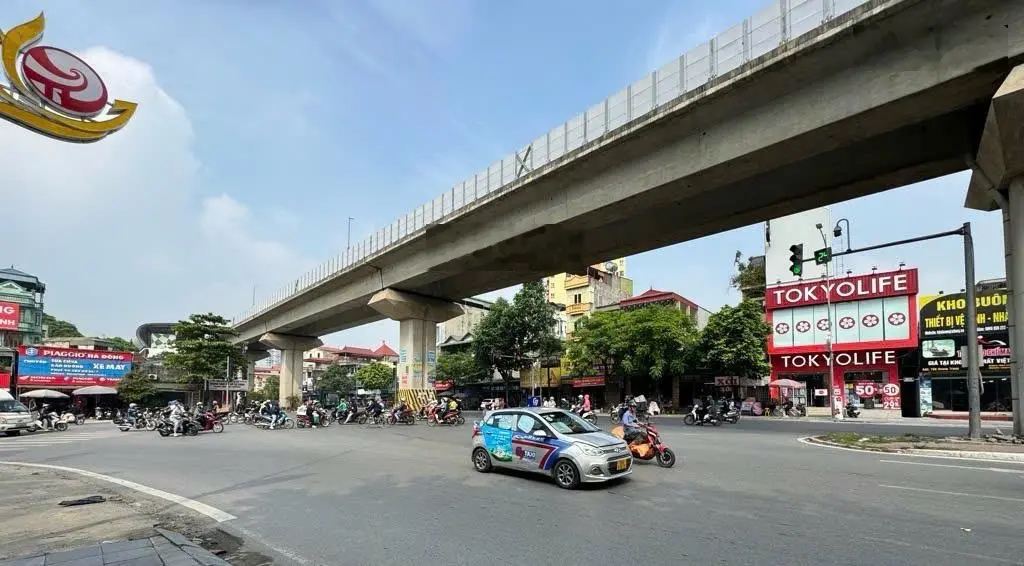 Bán nhà ngã 3 Ba La - Quang Trung, 52m2x5T, mặt tiền 7.3m, kinh doanh đỉnh, giá 14.8 tỷ CTL