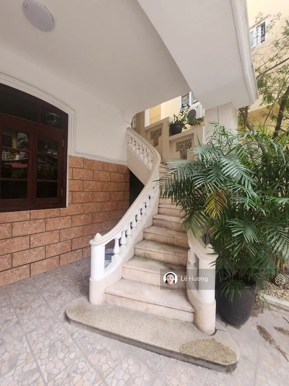Biệt thự siêu vip - lô góc 3 mặt thoáng - gara ô tô đỗ cửa - 40m ra phố - sổ đẹp.