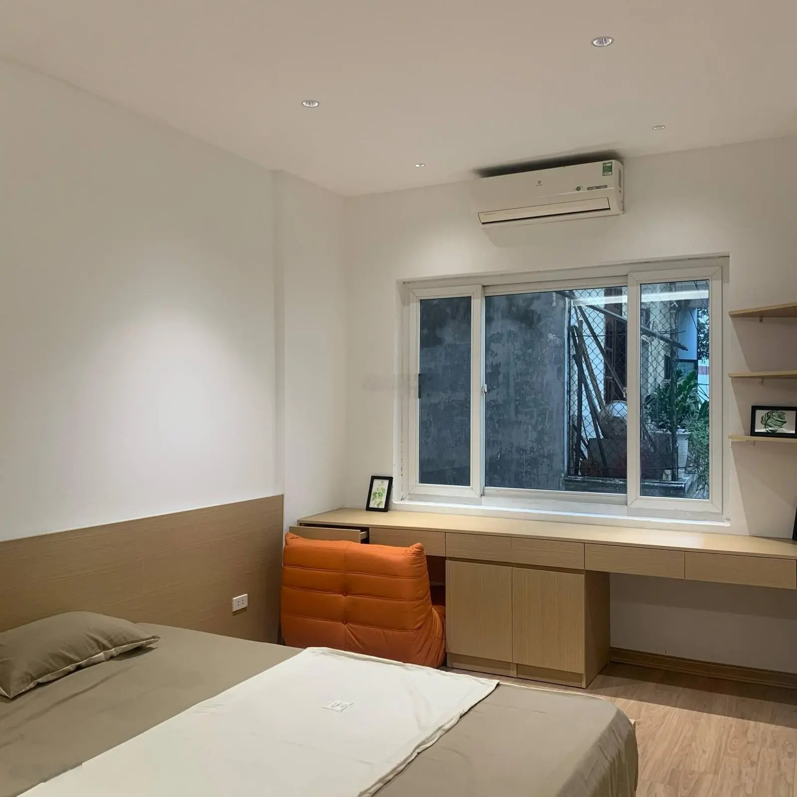 Bán nhà 5 tầng Khương Đình 32m2, 3PN, ngõ ô tô giá hơn 6 tỷ, ờ ngay.