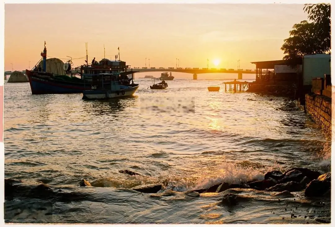 Bán nhà đường Sử Hy Nhan, Vĩnh Hòa, Nha Trang. Giá: 4,8 tỷ