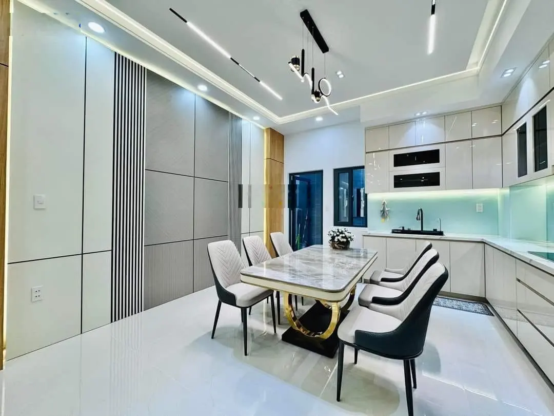 Bán gấp nhà Phan Đăng Lưu, p3, Phú Nhuận. Giá 2,63 tỷ.Sổ hồng riêng, pháp lí chuẩn