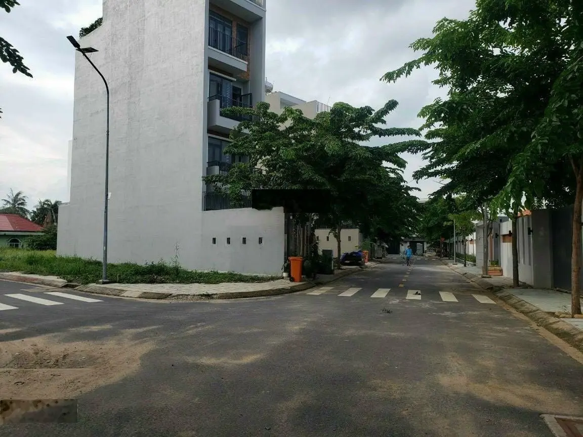 Sang gấp lô đất đường Cây Keo, Tam Bình, Thủ Đức, gần chung cư Đạt Gia, 2,1tỷ/80m2 LH 0903 164 ***