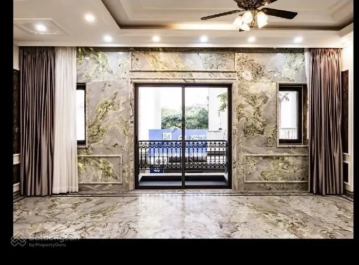 Bán nhà mặt phố vồ ngay lập tức! Nhà 6T Nguyễn Văn Hưởng - thang máy dát vàng, 76m2 - MT 7m - 22 tỷ