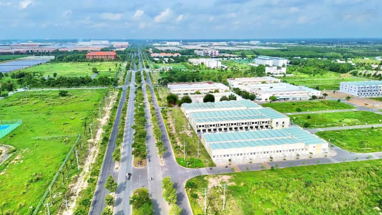 Bán shophouse tại Đôn Thuận, 1,2 tỷ, 70m2, giá cực chất hot