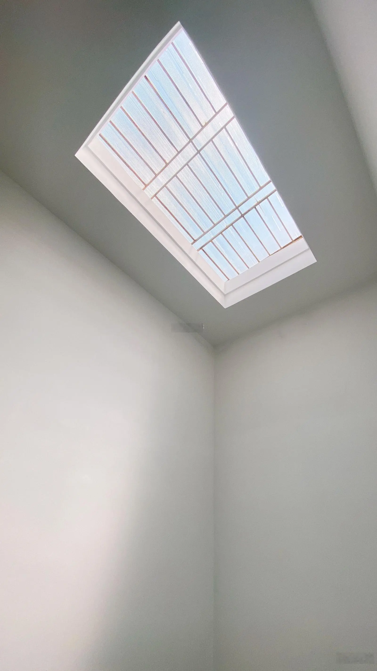 Bán gấp nhà 4x15 m, 1 trệt, lửng, 1 lầu, 4 tỷ 550tr 1/ Tân Chánh Hiệp 04, Q12