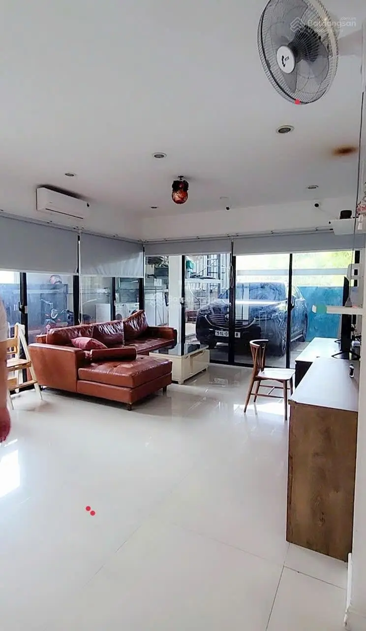 Hàng đầu Tư , căn góc 2 mặt tiền, Biệt Thự p. Hiệp Bình Chánh, Q. Thủ Đức