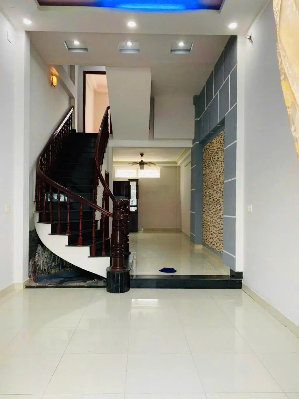 Bán nhà 4 tầng phân lô phước long b, quận 9 giá chỉ 7.2 tỷ (tl)