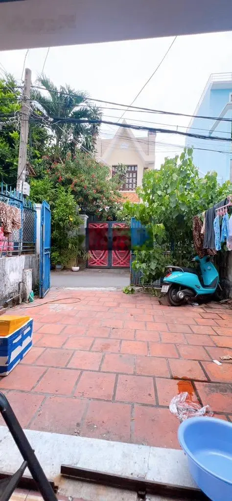 Bán nhà mặt tiền 116m2, gần vincom lê văn việt, hiệp phú q9, xe hơi thông