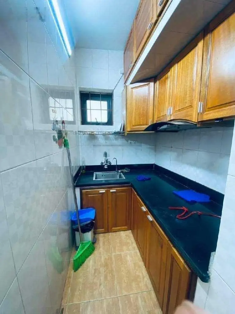 BÁN NHÀ TẬP THỂ MAI DỊCH CẦU GIẤY, CĂN GÓC Ô TÔ ĐỖ CHÂN CẦU THANG, 66,3M2, GIÁ 2,58 TỶ.