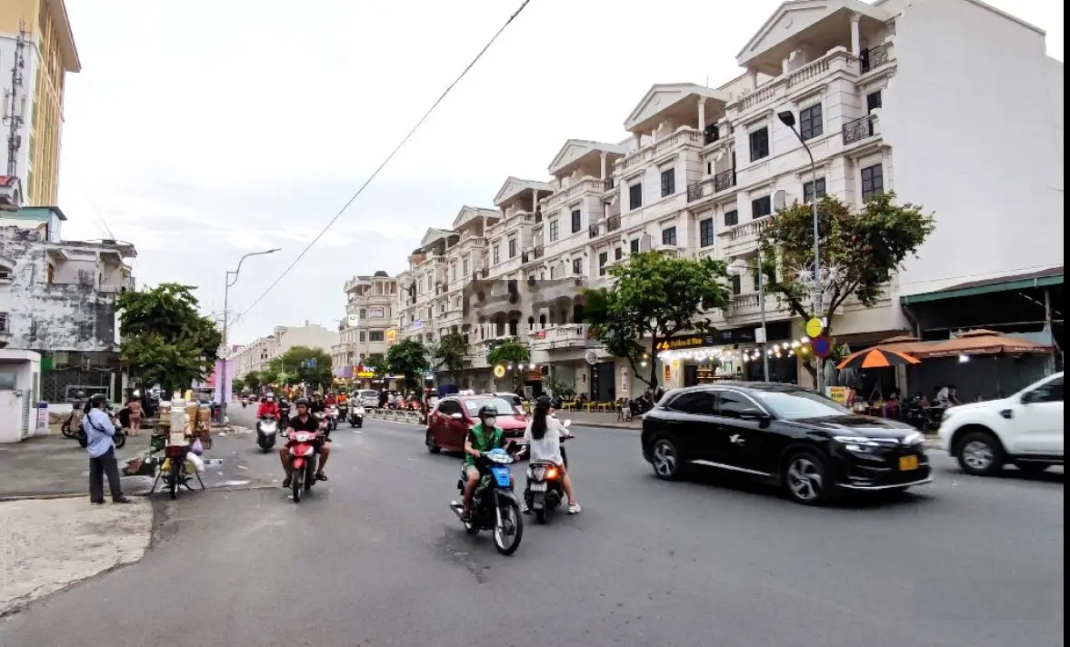 Mtkd cực đẹp-đối diện city land-chất lượng xd siêu đỉnh-1 phút tới lotte mart-4 tầng hẻm 8m, 11.xtỷ
