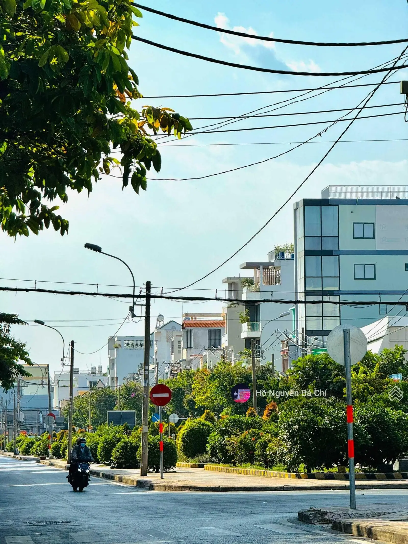 Ngay chợ Tân Hương 5x27m (cấp 4) giá 15 tỷ