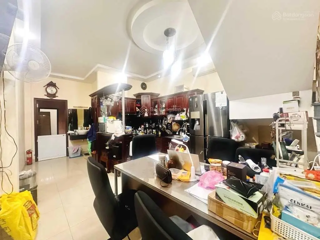 Mặt tiền kinh doanh Nguyễn Thượng Hiền, ngang hơn 4m, 103m2, khu kinh doanh sầm uất