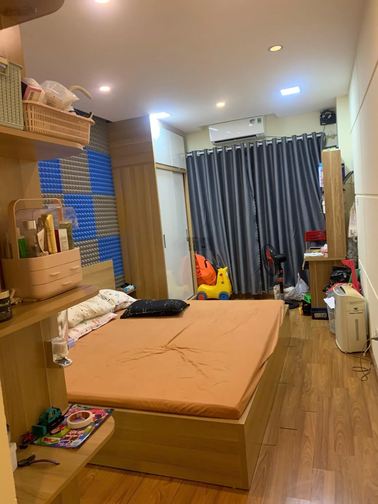 Hiếm! Bán Nhà Dịch Vọng, Cầu Giấy 35m2, 5 Tầng, ngõ thông, gần phố, nhà dân xây. Nhỉnh 6 tỷ