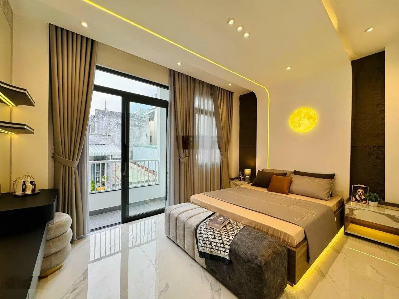 Nhà đẹp bán gấp 48m2 giá 2tỷ750 triệu đường Nguyễn Cửu Vân, P17, Bình Thạnh. Hẻm xe hơi. Sổ riêng