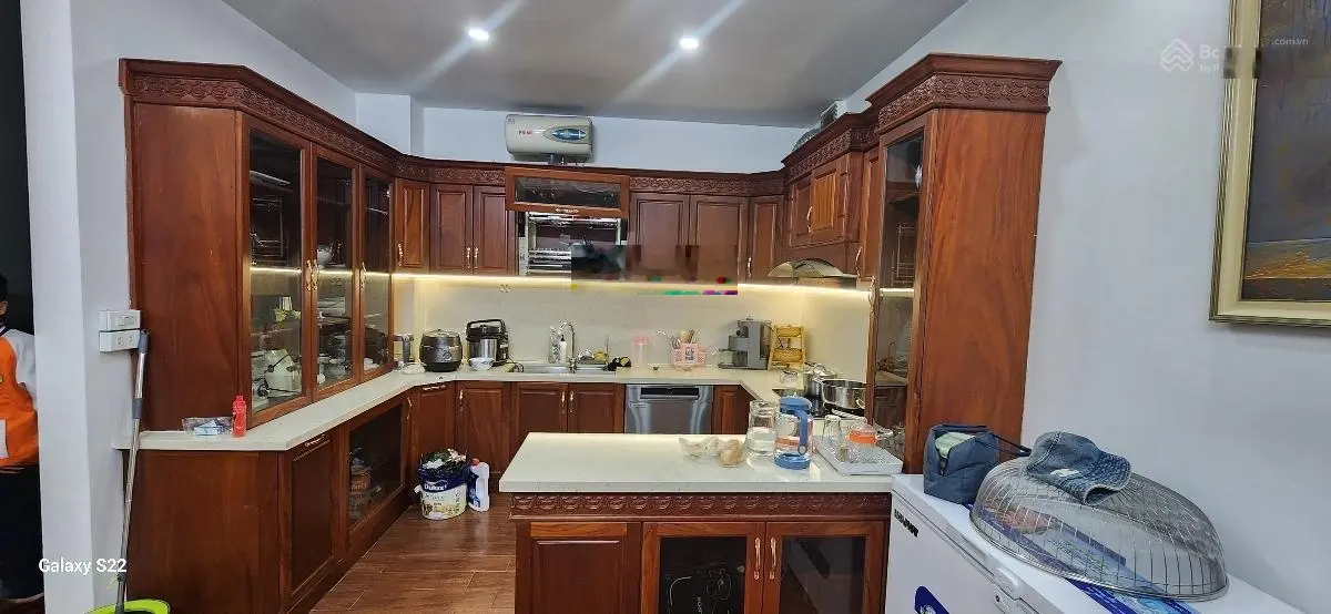 Bán nhà riêng 42m2 Từ Liêm cạnh Ngoại Giao Đoàn, góc 3 thoáng, ô tô gần, nhà mới thang máy, đủ đồ