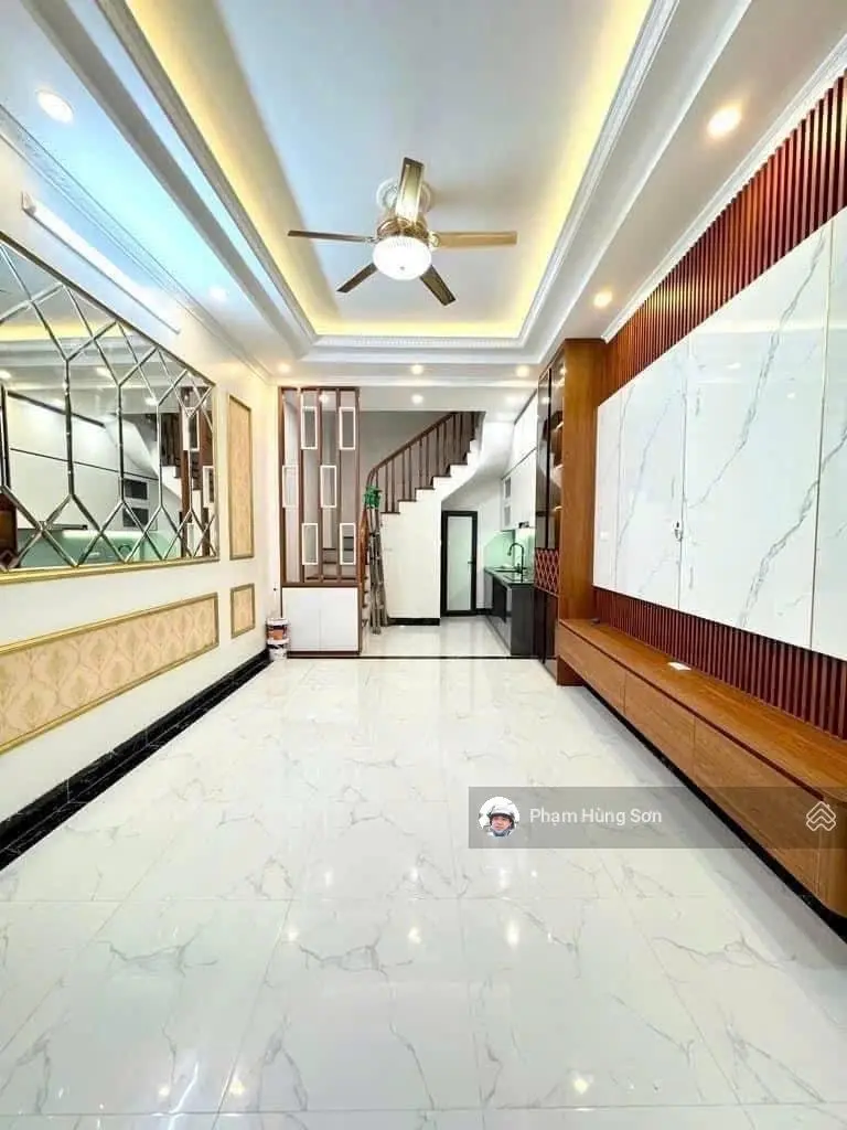 Nhà đẹp mới tinh - ô tô đỗ cửa - kinh doanh - nhà riêng đường hoàng mai 5t chỉ 7.3 tỷ
